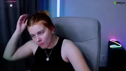 Snapshot of red__dizzy chatting on August 2026 12:12:02 AM red__dizzy online show from August 2026 12:12:02 AM
