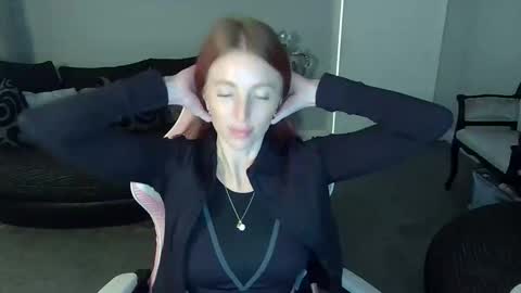 Snapshot of red_firesquirt chatting on February 2026 03:27:02 PM Red - online show from February 2026 03:27:02 PM