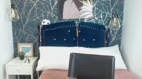 Red Liia   online show from July 2026 03:02:01 AM