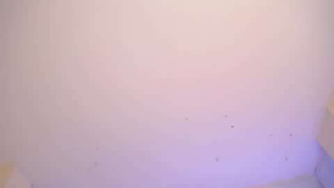 Luna online show from February 2025 09:01:01 AM