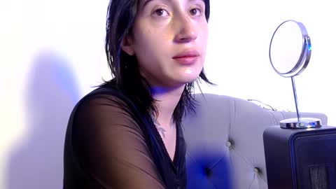 IG   OF red moonn online show from December 2024 12:01:02 PM