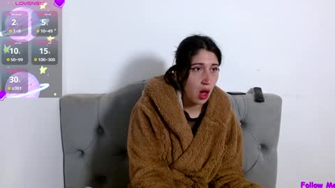 IG   OF red moonn online show from January 2025 10:31:01 AM