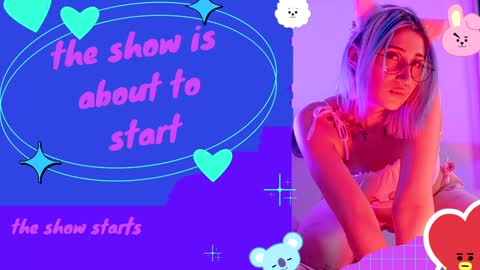 IG   OF red moonn online show from January 2025 10:32:01 AM