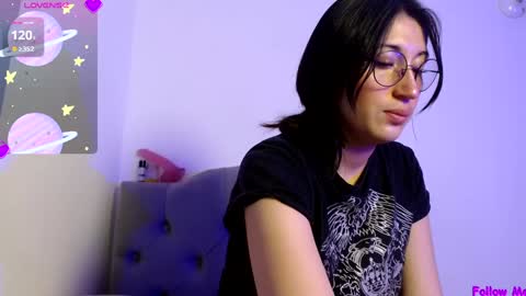 IG   OF red moonn online show from February 2025 10:47:02 AM