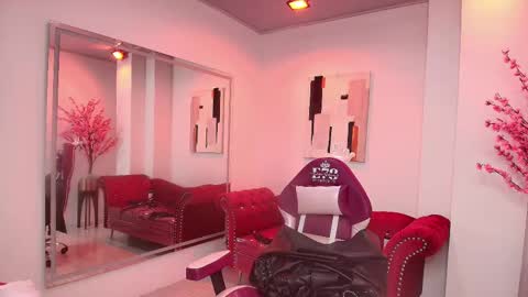 Res Moon online show from February 2025 01:13:01 AM