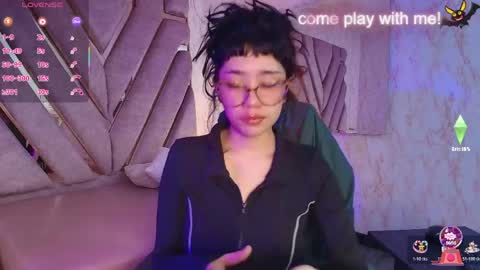 red_pandaa online show from May 2026 03:35:02 AM