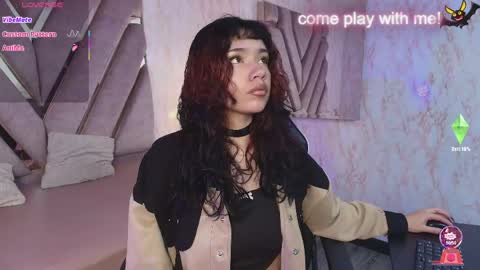 red_pandaa online show from May 2026 03:13:01 AM
