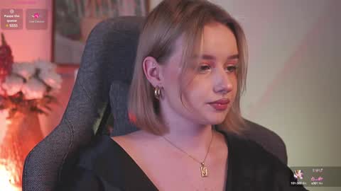 QUEEN OF EVIL online show from December 2024 09:17:01 PM