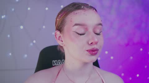 QUEEN OF EVIL online show from December 2024 06:04:02 PM