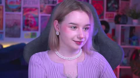 QUEEN OF EVIL online show from December 2024 05:52:02 PM