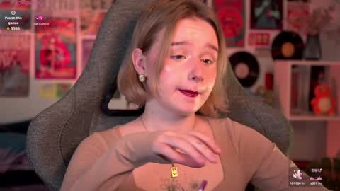 QUEEN OF EVIL online show from January 2025 09:05:02 PM