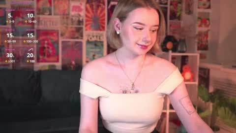 QUEEN OF EVIL online show from February 2025 02:16:02 AM