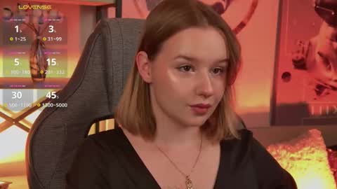 QUEEN OF EVIL online show from October 2025 02:52:01 AM