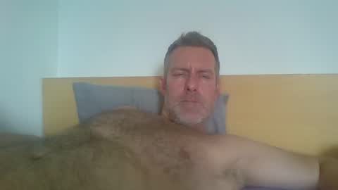 Red online show from September 2025 01:55:01 PM