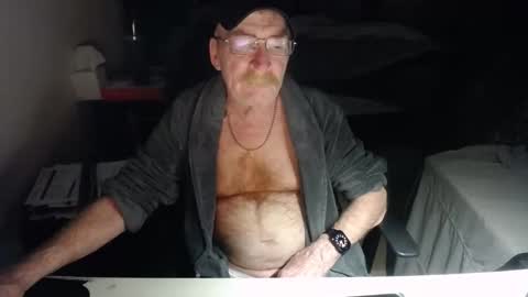 Red online show from June 2026 06:03:02 AM