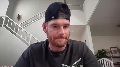 Snapshot of reddead7100 chatting on October 2025 10:45:02 PM reddead7100 online show from October 2025 10:45:02 PM