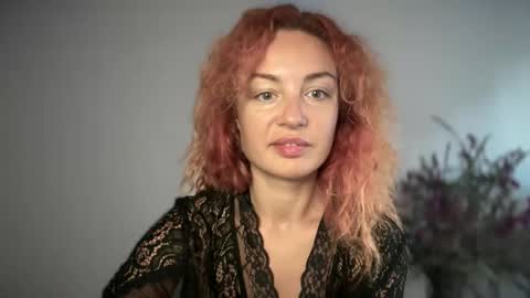 reddgirll online show from October 2025 07:20:02 AM