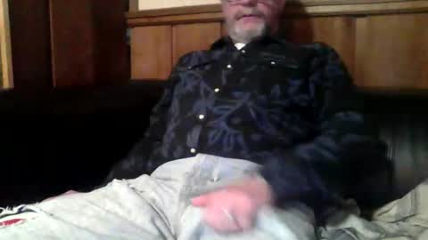 redfox60010 online show from March 2026 05:19:01 AM