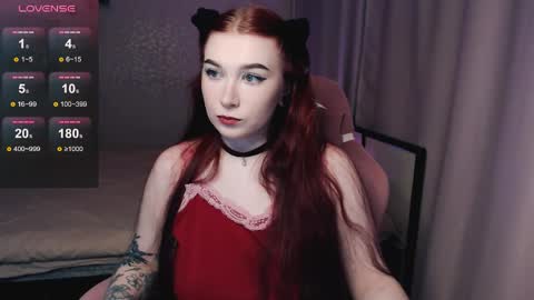 Lina online show from April 2026 08:44:01 PM