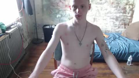 Snapshot of redhead6inch chatting on September 2025 11:46:02 AM RedHead6Inch online show from September 2025 11:46:02 AM