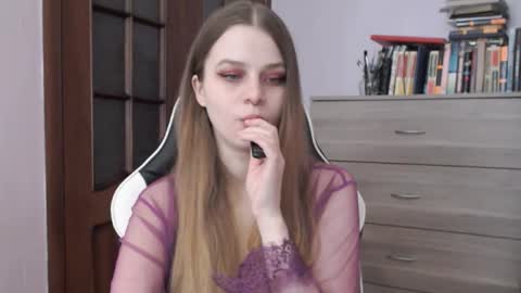 Lily online show from March 2025 02:34:01 AM