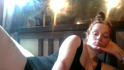 Snapshot of redheadslutwife8803 chatting on February 2026 11:17:01 AM Lenae Redd online show from February 2026 11:17:01 AM