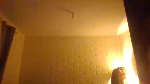 Snapshot of redhot2333 chatting on December 2025 09:05:02 AM redhot2333 online show from December 2025 09:05:02 AM