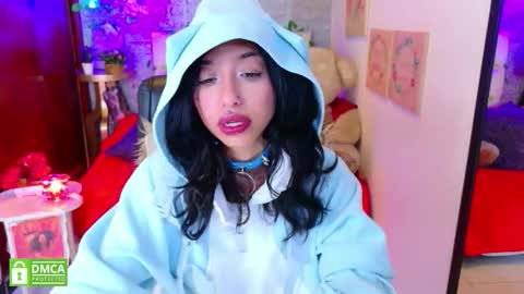 Snapshot of redhotter_ chatting on January 2026 08:03:01 PM Lili Lopez online show from January 2026 08:03:01 PM