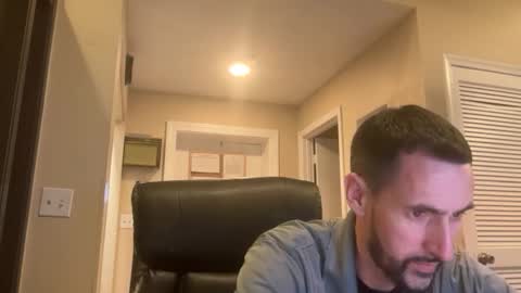 Snapshot of redlineentertainment chatting on June 2026 04:13:02 AM Anthony Starr online show from June 2026 04:13:02 AM