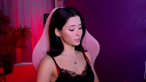 Kiara online show from June 2026 03:44:02 PM