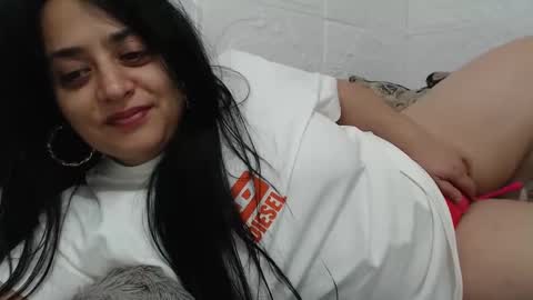 Reea online show from March 2025 10:10:01 PM