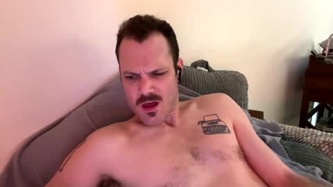 Snapshot of reed_thomas chatting on February 2025 07:48:01 AM Reed Thomas online show from February 2025 07:48:01 AM