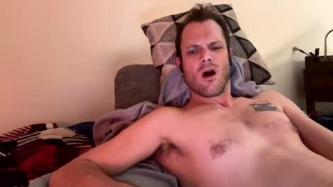 Snapshot of reed_thomas chatting on December 2025 07:15:02 AM Reed Thomas online show from December 2025 07:15:02 AM