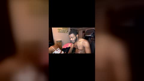 reekanddes online show from February 2026 08:00:02 AM