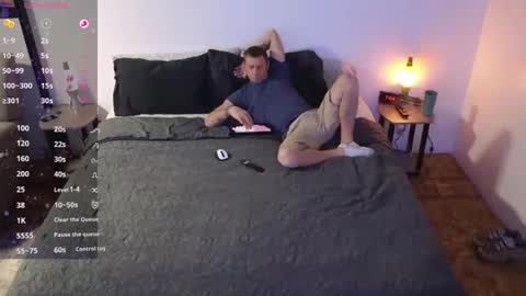 Snapshot of reel_feels_cpl chatting on December 2024 12:52:01 AM Reel Feels Cpl online show from December 2024 12:52:01 AM