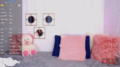 regina1819 online show from December 2024 02:45:02 AM