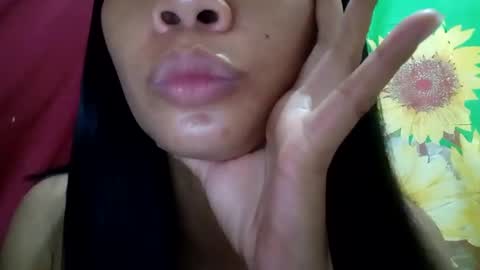 regine24 online show from January 2025 02:57:01 PM