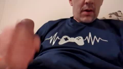 regularguy20 online show from January 2025 08:41:02 AM