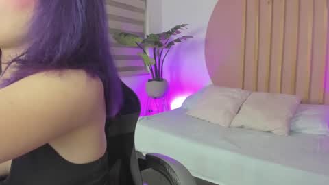 Snapshot of rei_cos chatting on September 2025 12:09:01 PM R E I online show from September 2025 12:09:01 PM