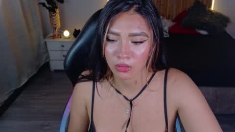 Snapshot of reichell_princess chatting on October 2025 08:42:02 PM reichell princess online show from October 2025 08:42:02 PM