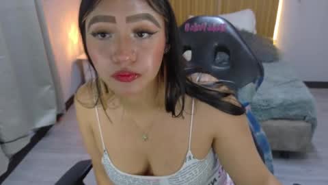 Snapshot of reichell_princess chatting on November 2025 09:16:02 PM reichell princess online show from November 2025 09:16:02 PM