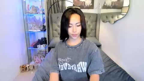 reighnempress online show from January 2026 01:05:02 PM