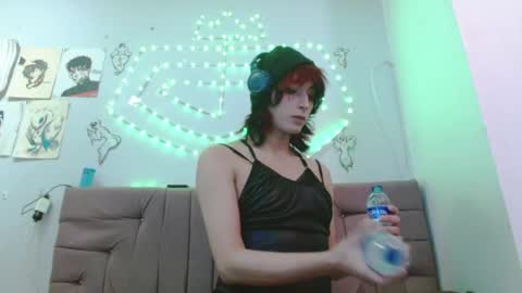 reiv_femboy online show from April 2026 03:07:02 AM