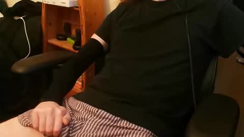 Snapshot of relyk90 chatting on November 2025 01:26:02 AM Relyk90 online show from November 2025 01:26:02 AM