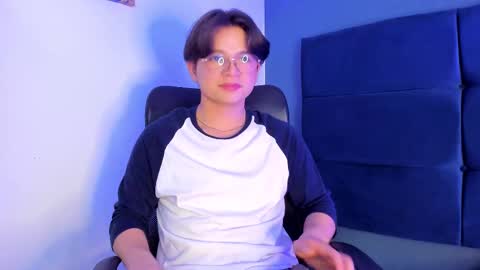 Snapshot of remiblythe chatting on December 2024 08:36:02 PM RemiBlythe online show from December 2024 08:36:02 PM