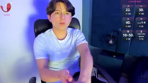 Snapshot of remiblythe chatting on February 2025 08:23:02 PM RemiBlythe online show from February 2025 08:23:02 PM