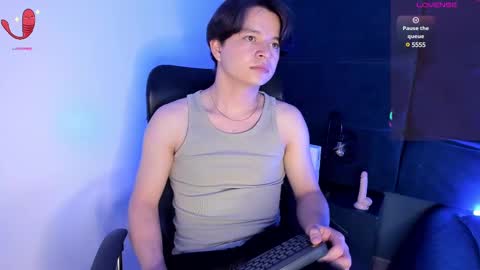 Snapshot of remiblythe chatting on February 2025 08:25:01 PM RemiBlythe online show from February 2025 08:25:01 PM