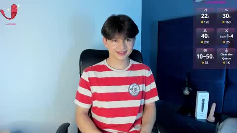 Snapshot of remiblythe chatting on March 2025 08:12:01 PM RemiBlythe online show from March 2025 08:12:01 PM