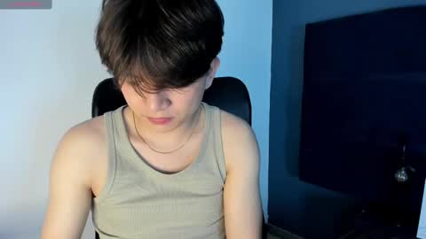 Snapshot of remiblythe chatting on March 2025 07:59:02 PM RemiBlythe online show from March 2025 07:59:02 PM