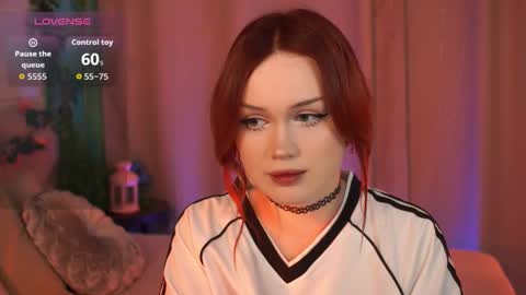 Snapshot of remyyfoxx chatting on December 2025 12:10:01 PM Remy online show from December 2025 12:10:01 PM